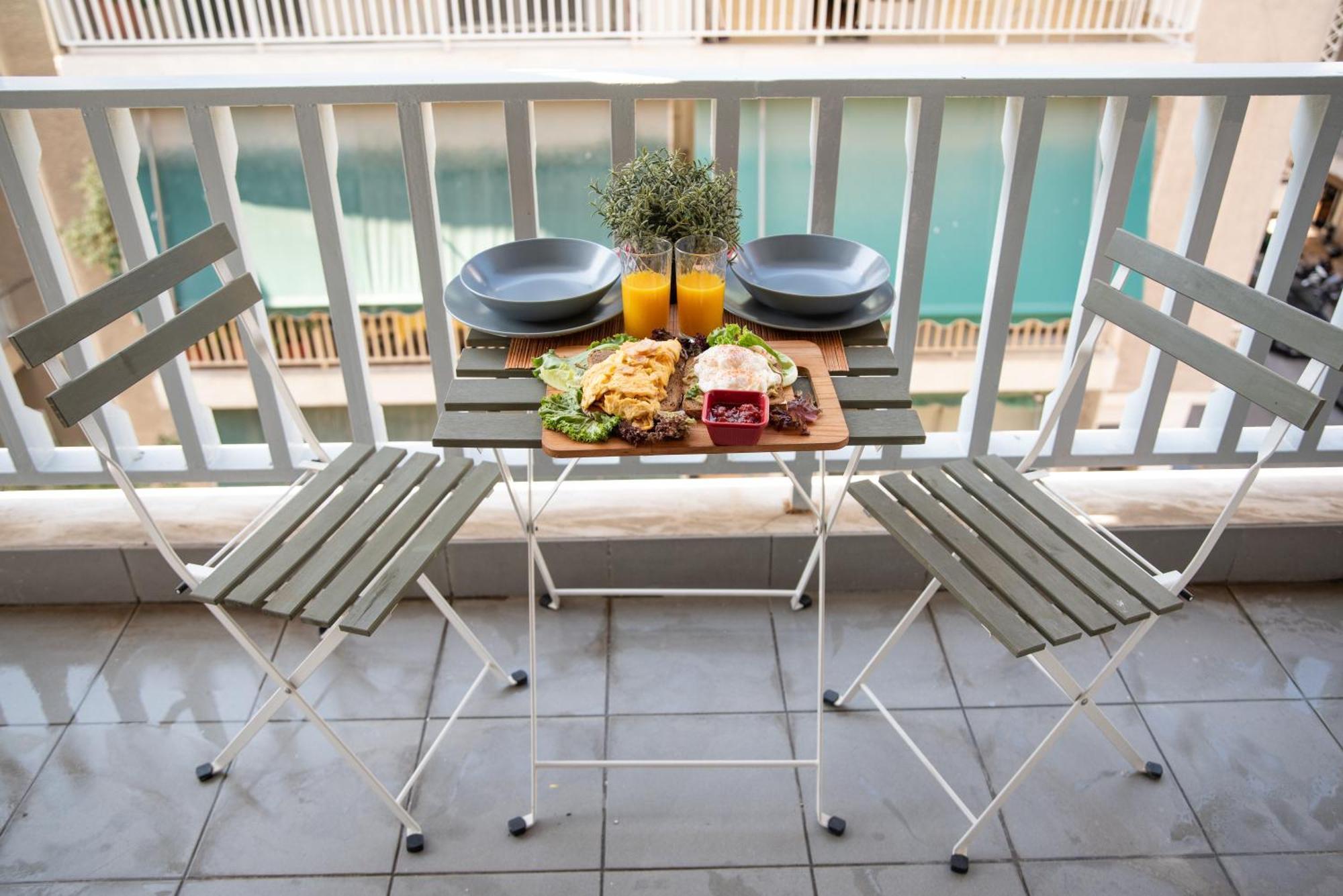 Koukaki Urban Retreat, Steps From The Acropolis Apartment เอเธนส์ ภายนอก รูปภาพ