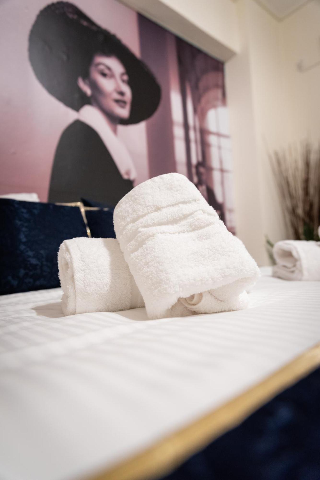 Koukaki Urban Retreat, Steps From The Acropolis Apartment เอเธนส์ ภายนอก รูปภาพ