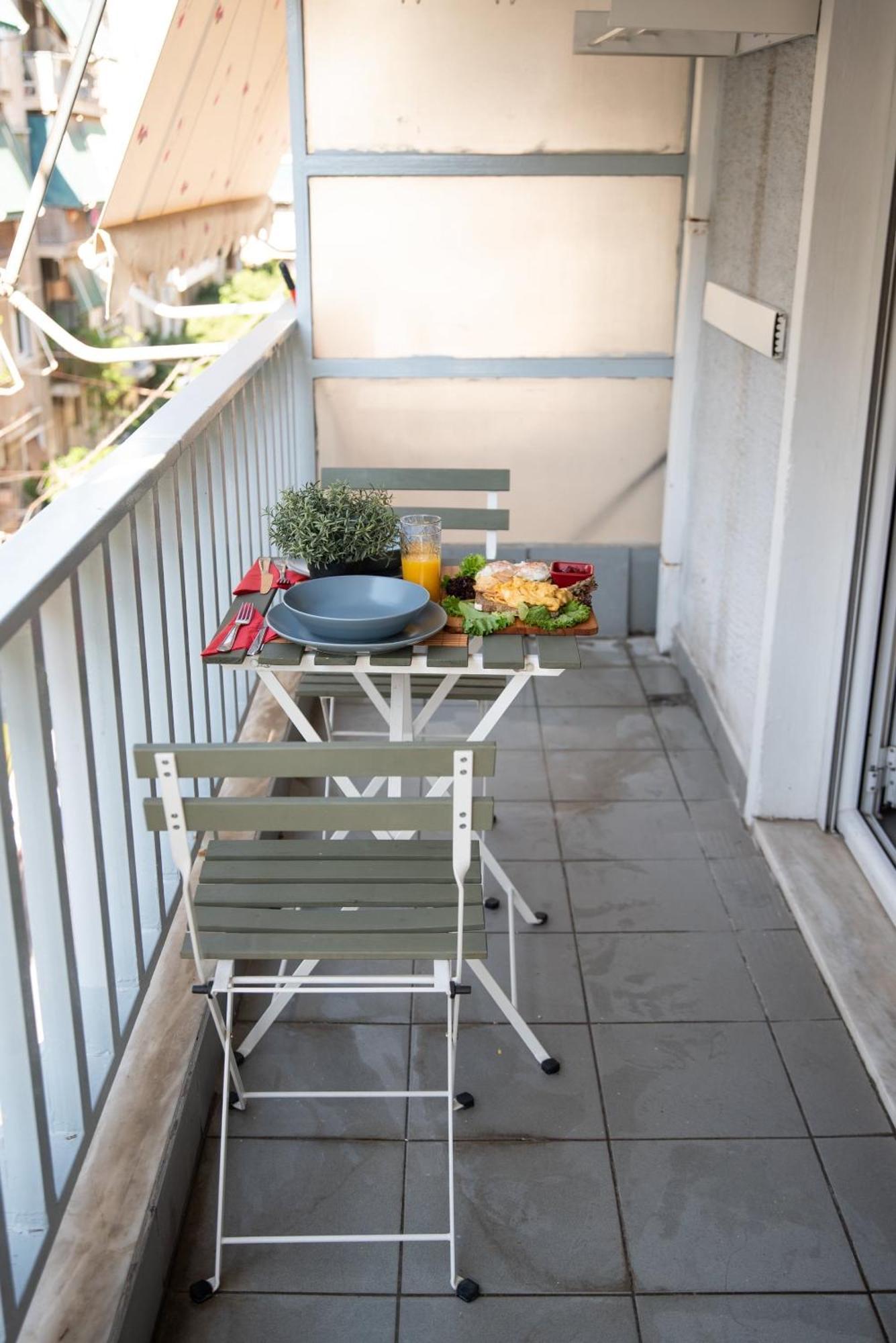 Koukaki Urban Retreat, Steps From The Acropolis Apartment เอเธนส์ ภายนอก รูปภาพ