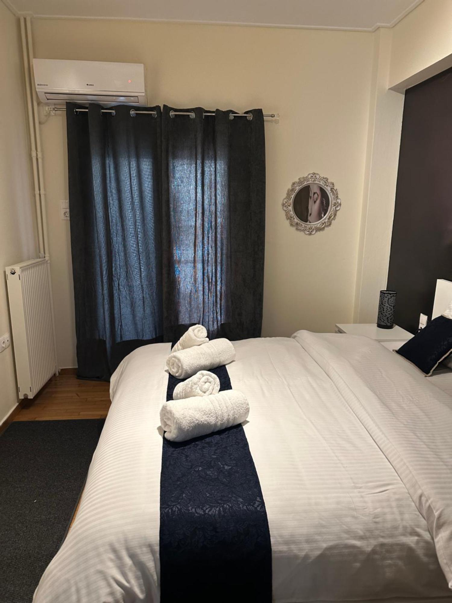 Koukaki Urban Retreat, Steps From The Acropolis Apartment เอเธนส์ ภายนอก รูปภาพ